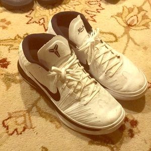 Kobe AD TB Promo White Basketball Shoes